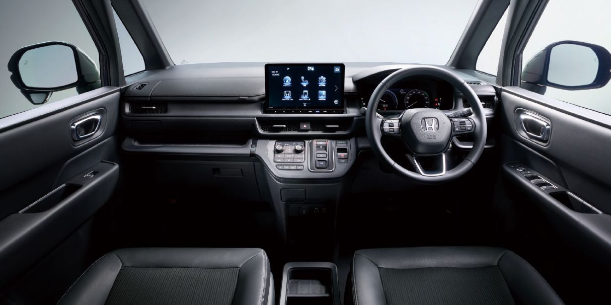 STEP WGN e:HEV SPADA